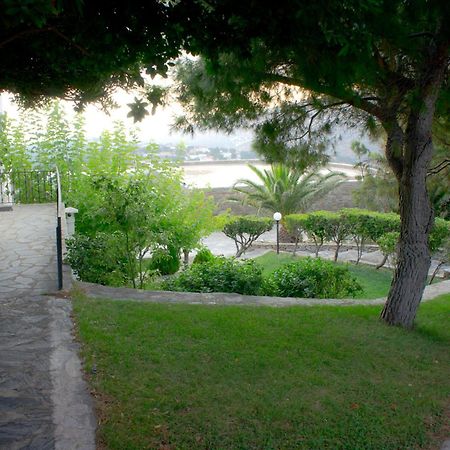 Aiolos Hotel Ménites المظهر الخارجي الصورة
