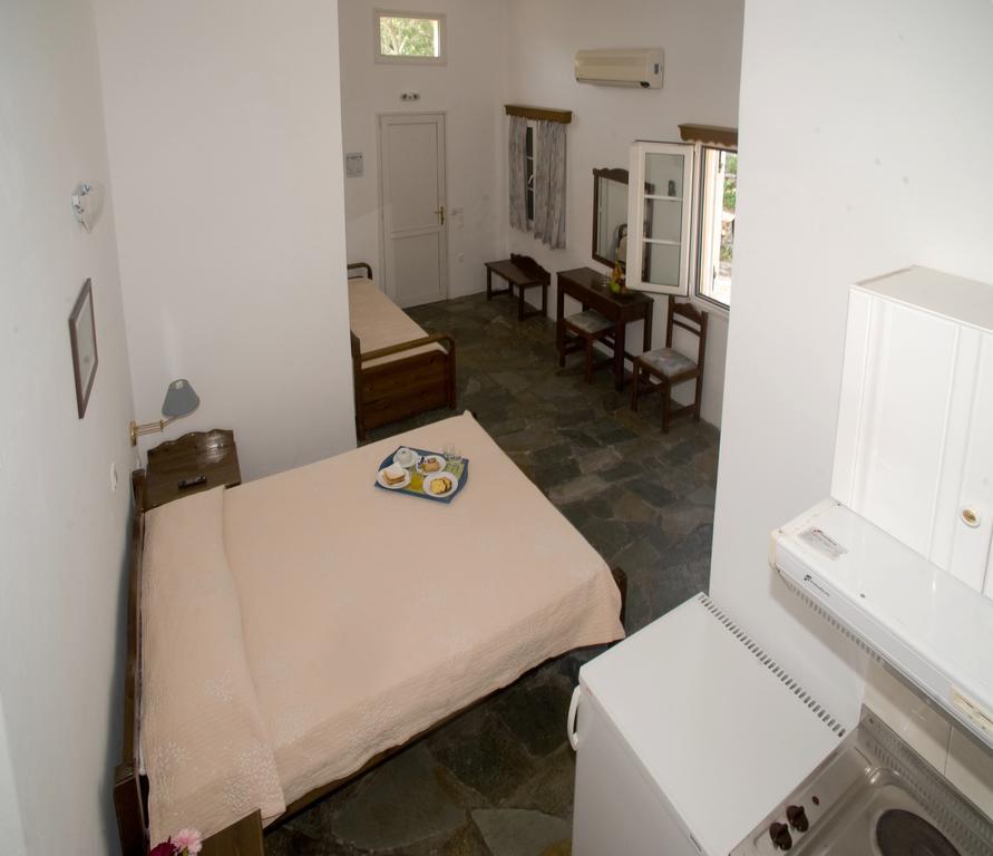 Aiolos Hotel Ménites المظهر الخارجي الصورة