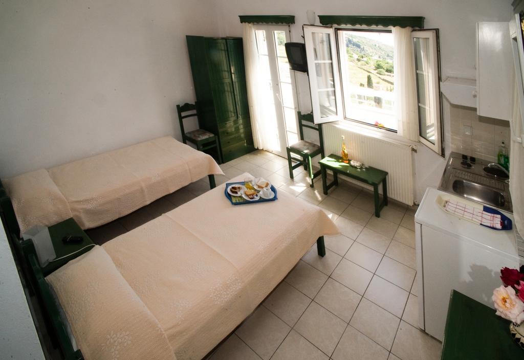 Aiolos Hotel Ménites المظهر الخارجي الصورة